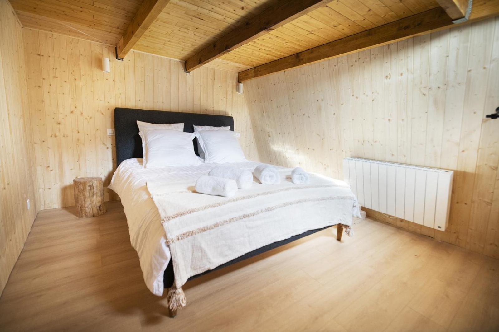 Bel Appartement Type Chalet Avec Balneo Et Jardin Greolieres Kültér fotó